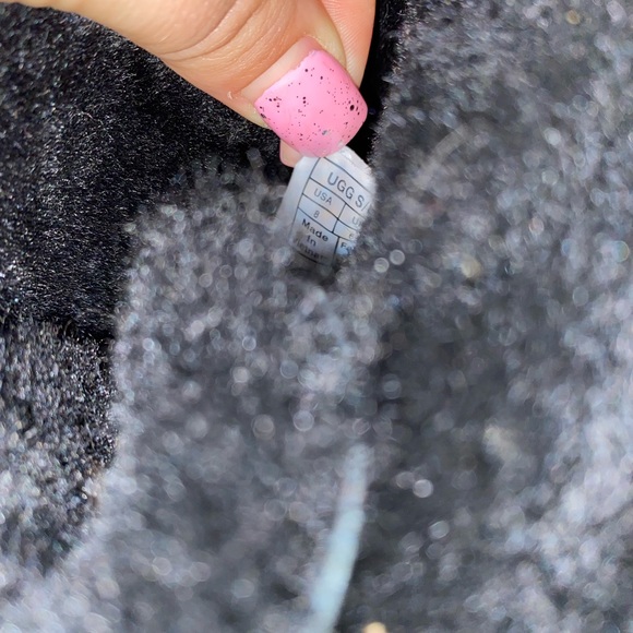 UGGs size 8 - Picture 6 of 6